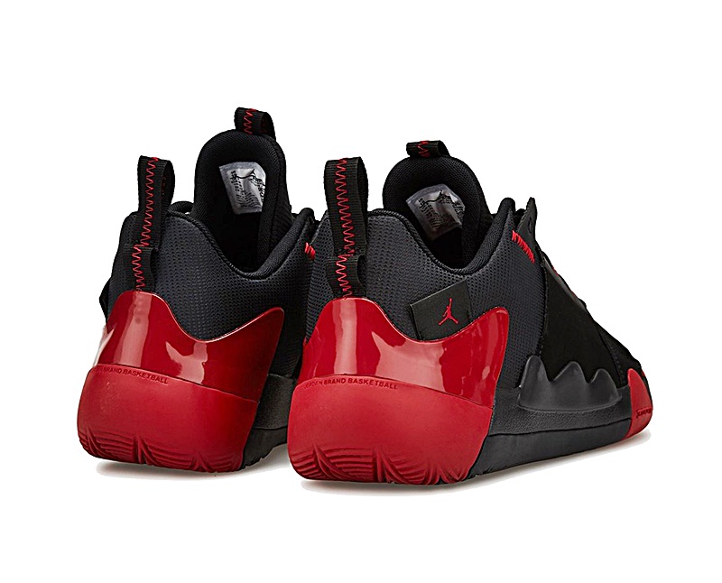 Jordan Zoom Zero Gravity noir rouge SportPalais