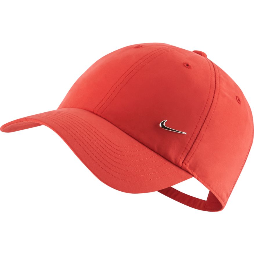 red nike cap
