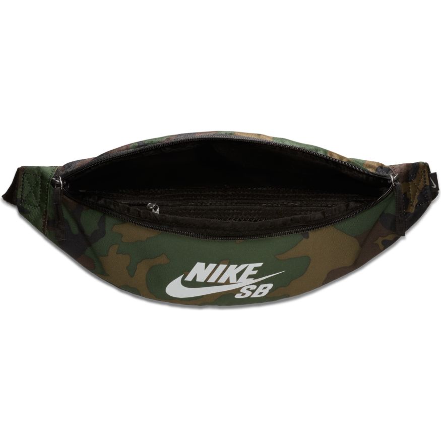 Nike sac banane héritage IGUANA/BLACK/WHITE | SportPalais.com